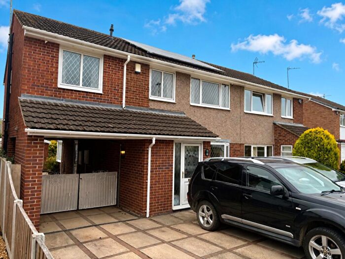 4 Bedroom Semi-Detached House For Sale In Low Garth Road, Sherburn In Elmet, Leeds, North Yorkshire, LS25