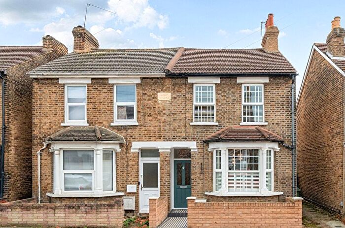 2 Bedroom Semi-Detached House For Sale In Clifton Road, Hornchurch, RM11