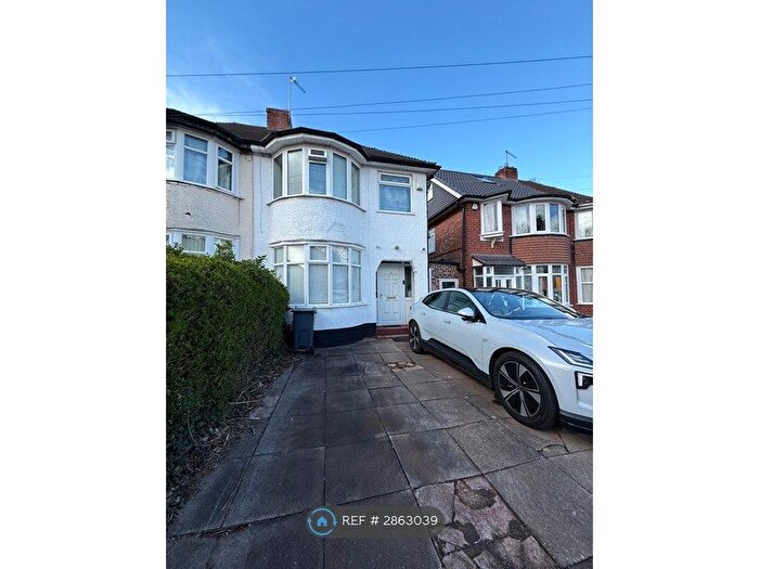 3 Bedroom Semi Detached House To Rent In Corisande Road, Birmingham, B29