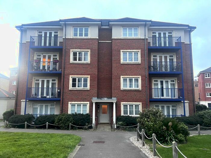2 Bedroom Apartment To Rent In Barbuda Quay, Eastbourne, BN23