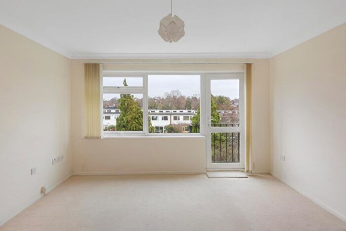 1 Bedroom Flat For Sale In Westgate Road, Beckenham, BR3