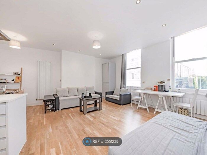2 Bedroom Flat To Rent In Gray's Inn Road, London, WC1X