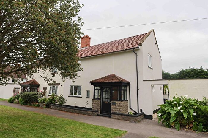 3 Bedroom Semi-Detached House For Sale In Westbourne Avenue, Clevedon, BS21