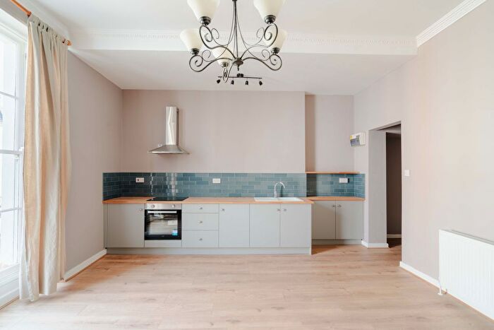 1 Bedroom Flat For Sale In Southleigh Road, Bristol, BS8
