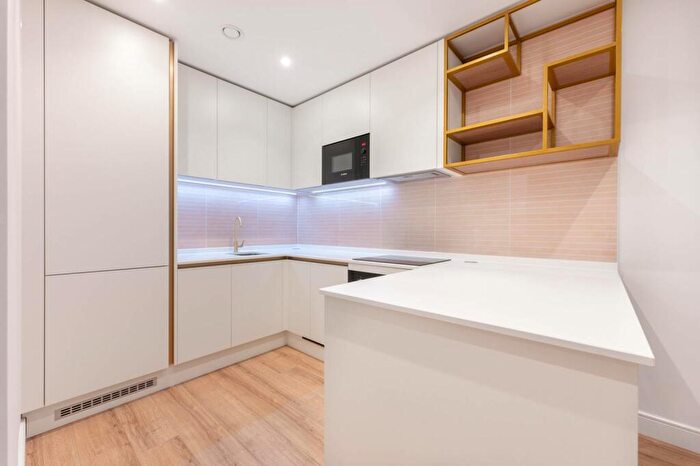 1 Bedroom Flat To Rent In Grand Union, Alderton, Wembley, HA0