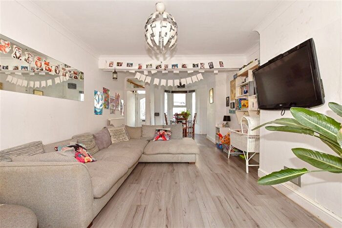 3 Bedroom Terraced House For Sale In Jefferson Road, Sheerness, Kent, ME12