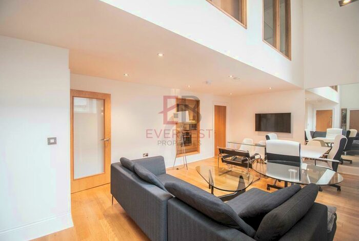 3 Bedroom Apartment To Rent In Chaucer Building, Newcastle Upon Tyne, NE1