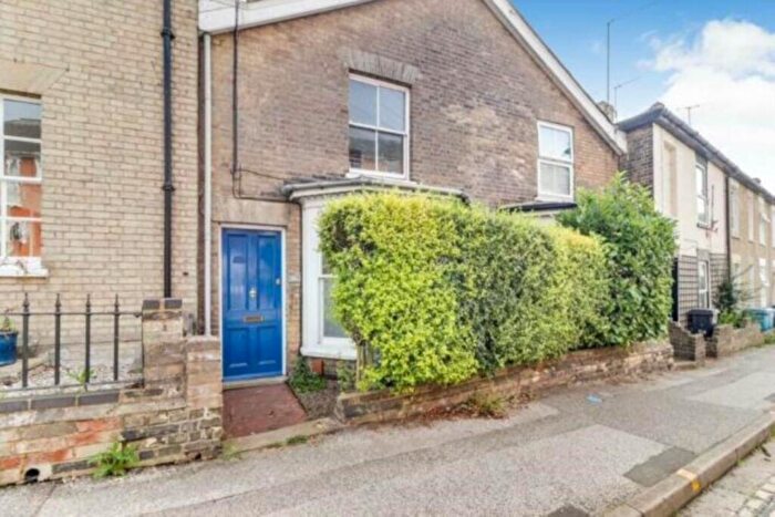 2 Bedroom House To Rent In Bolton Lane, Ipswich, IP4