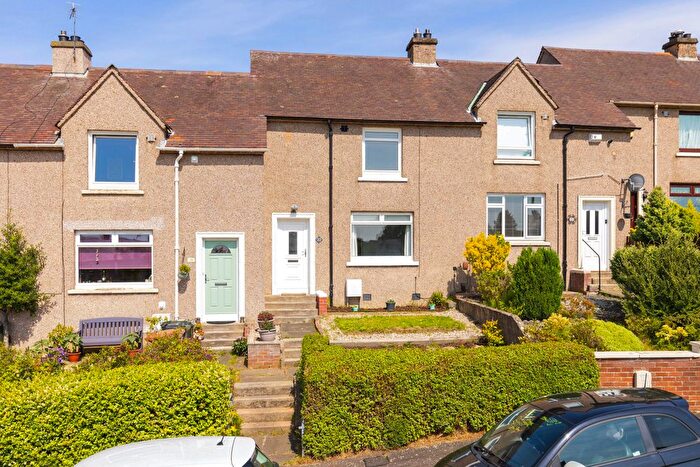 2 Bedroom Villa For Sale In Clermiston Hill, Edinburgh, EH4