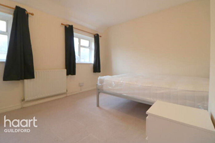 1 Bedroom Semi-Detached House To Rent In Applegarth Avenue, Guildford, GU2