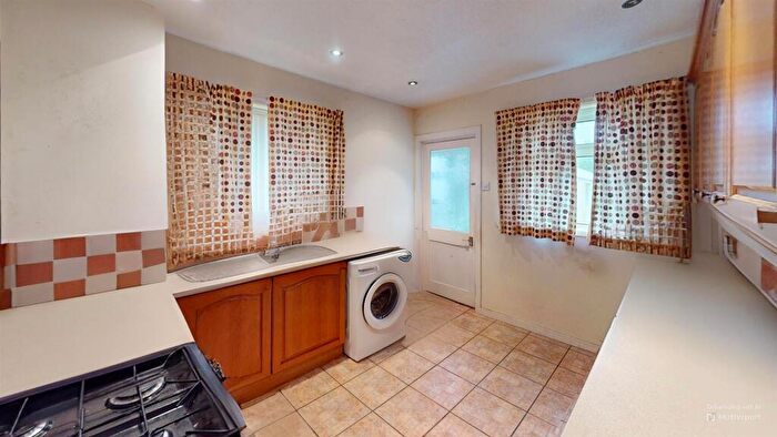2 Bedroom Semi-Detached Bungalow For Sale In Fairhaven Road, Southport, PR9