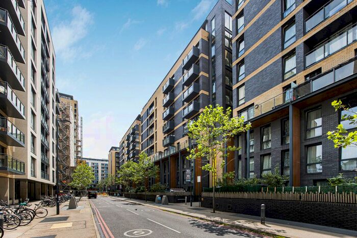 2 Bedroom Flat To Rent In Palmers Road, London, E2