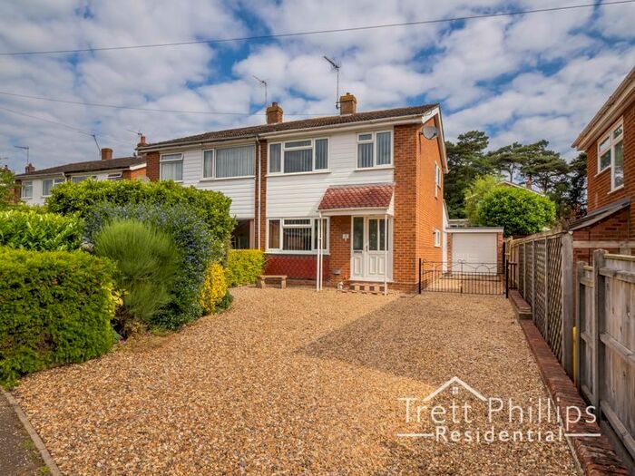 3 Bedroom Semi-Detached House To Rent In Morton Road, Aylsham, Norwich, NR11