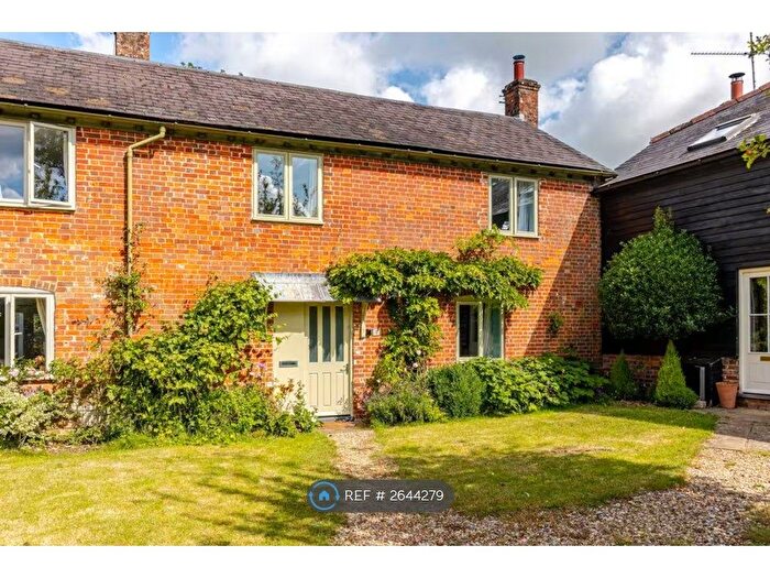 4 Bedroom Terraced House To Rent In Nursery Barn, Woodborough, Pewsey, SN9