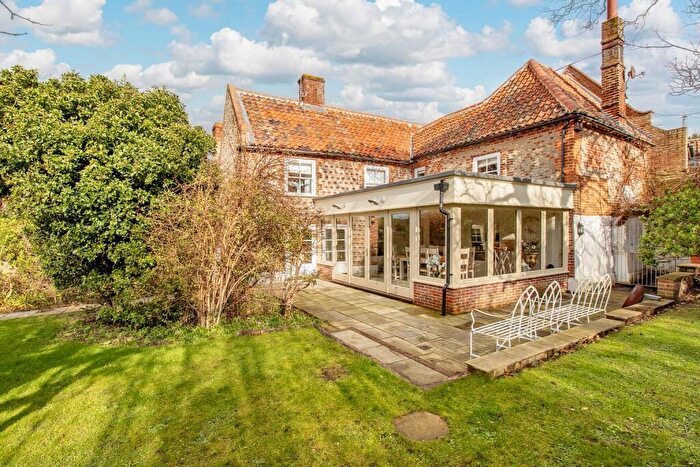 5 Bedroom Link Detached House To Rent In Beach Lane, Weybourne, NR25