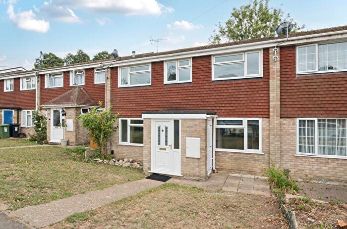 3 Bedroom Terraced House For Sale In Peverells Wood Avenue, Peverells Wood, Chandlers Ford, SO53