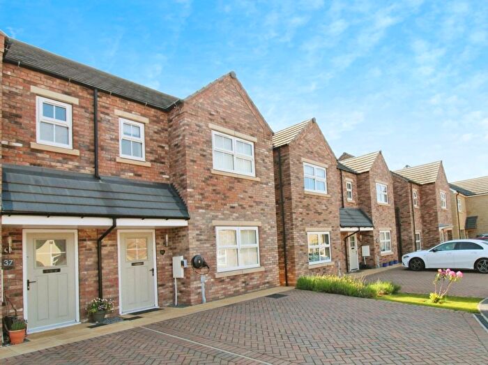 3 Bedroom Semi-Detached House To Rent In Regency Place, West Tanfield, HG4