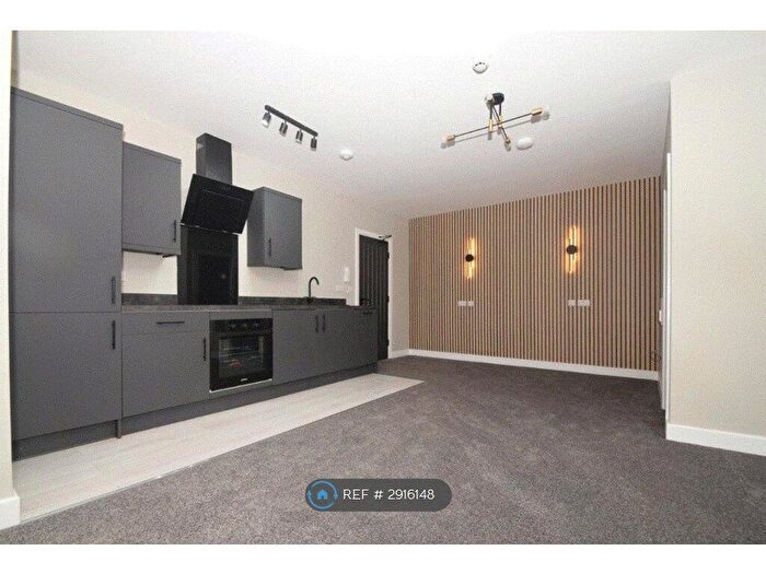Studio To Rent In Oriel Crescent, Scarborough, YO11
