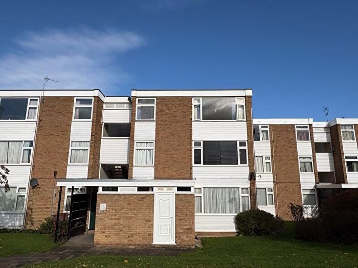 2 Bedroom Flat For Sale In Griffin Close, Shepshed, Loughborough, LE12