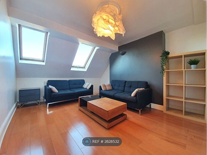 1 Bedroom Flat To Rent In Clapham, London, SW18
