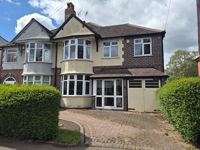 4 Bedroom Semi-Detached House For Sale In Wrekin Road, Kingstanding, Birmingham, B44