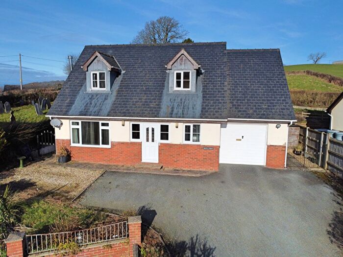 3 Bedroom Garage / Parking For Sale In Sarn, Newtown, Powys, SY16