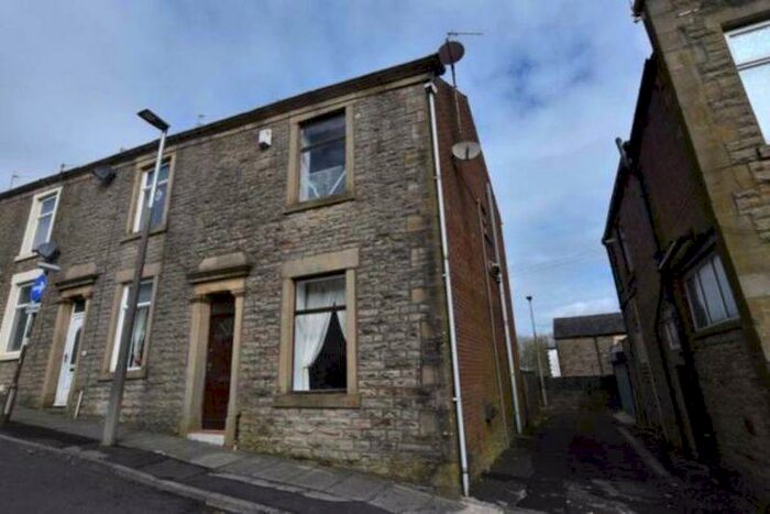3 Bedroom End Of Terrace House To Rent In Northcote Street, Darwen, BB3