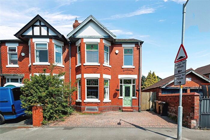 3 Bedroom Semi Detached House For Sale In Avondale Road, Stockport, Greater Manchester, SK3