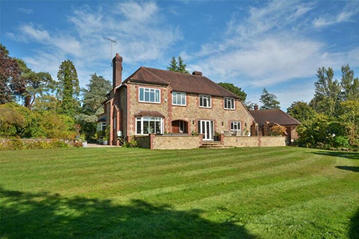 5 Bedroom Detached House For Sale In Tudor Close, Pulborough, West Sussex, RH20