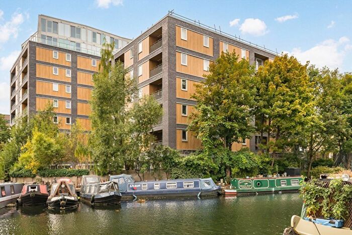 2 Bedroom Flat To Rent In Wharf Road, London, N1