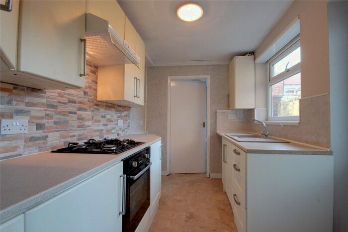 3 Bedroom Terraced House To Rent In Essex Street, Middlesbrough TS1