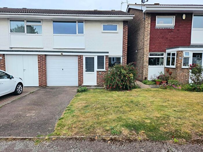 3 Bedroom Semi-Detached House To Rent In Bisham Drive, West Bridgford, Nottingham, Nottinghamshire, NG2