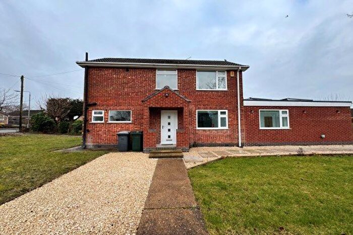 4 Bedroom Detached House To Rent In Cheriton Drive, Nottingham, NG15