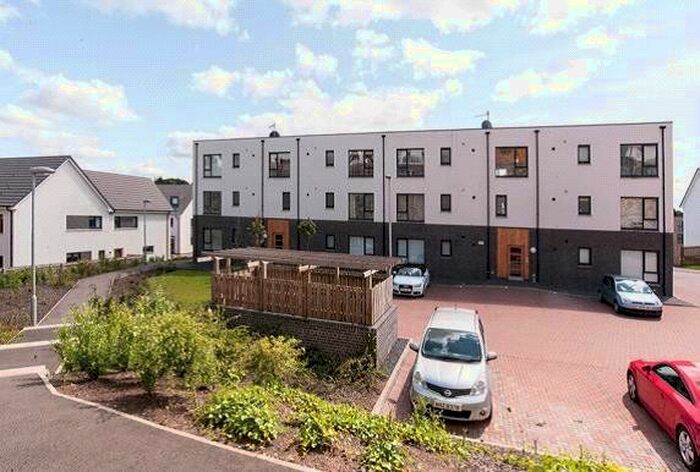 2 Bedroom Flat To Rent In Peters Gate, Bearsden, Glasgow, G61