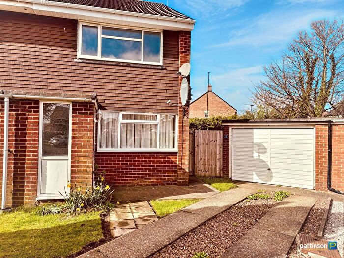 2 Bedroom Semi-Detached House For Sale In Huntingdon Close, Newcastle Upon Tyne, NE3