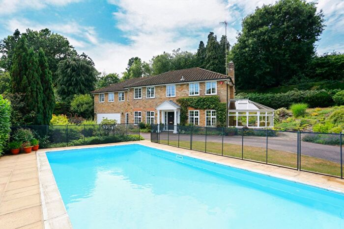 5 Bedroom Detached House For Sale In Star Hill Drive, Churt, Farnham, GU10