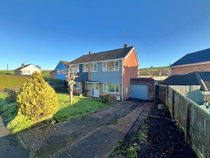 3 Bedroom Semi Detached House For Sale In Old Dean Road, Mitcheldean, GL17