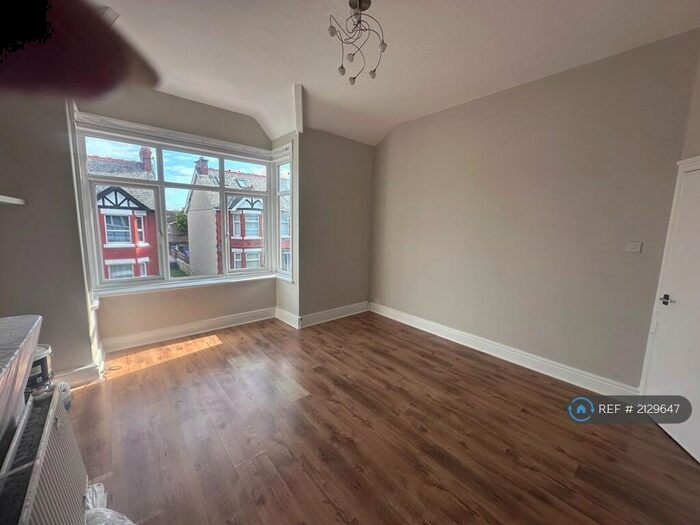 2 Bedroom Flat To Rent In Cadwgan Road, Old Colwyn, LL29