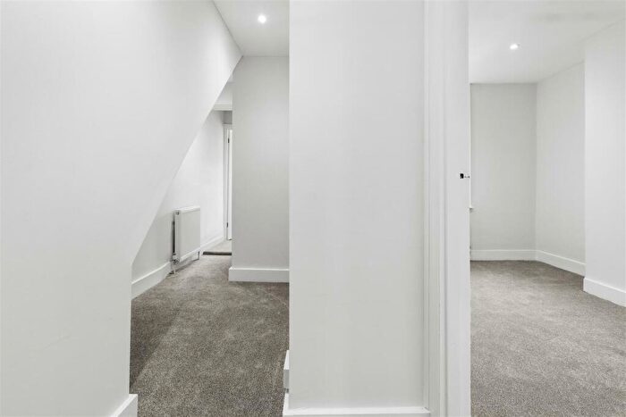 1 Bedroom Flat For Sale In Langney Road, Eastbourne, BN21