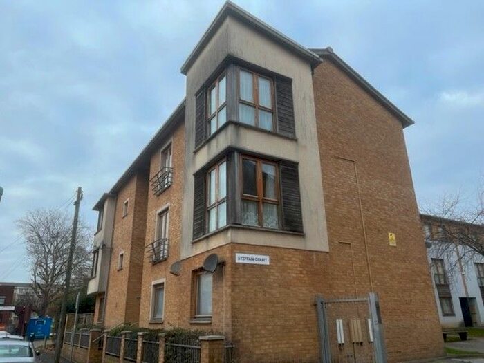 1 Bedroom Flat To Rent In Steffani Court, Hannah Street, Cardiff, CF10