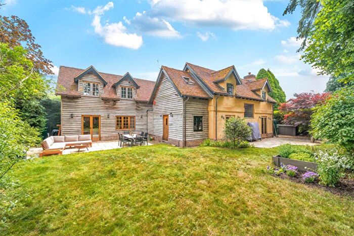 5 Bedroom Detached House For Sale In London Road, Liphook, Hampshire, GU30