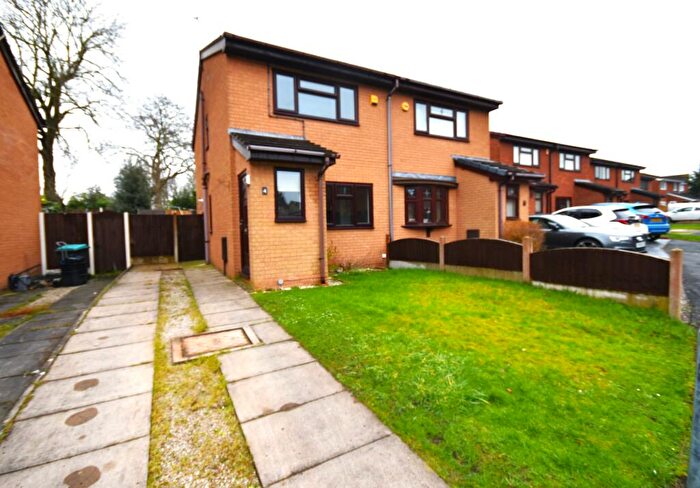 2 Bedroom Semi-Detached House To Rent In Shaftesbury Avenue, Gwersyllt, LL11