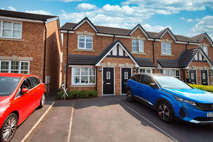2 Bedroom Mews For Sale In Carr Lane, Leyland, PR25