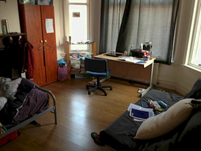 6 Bedroom Semi-Detached House To Rent In Scarsdale Rd, Victoria Park, Manchester, M14