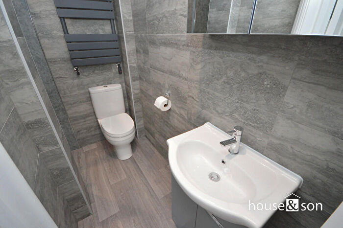 8 Bedroom Detached House To Rent In Ensbury Park Road, Ensbury Park, BH9