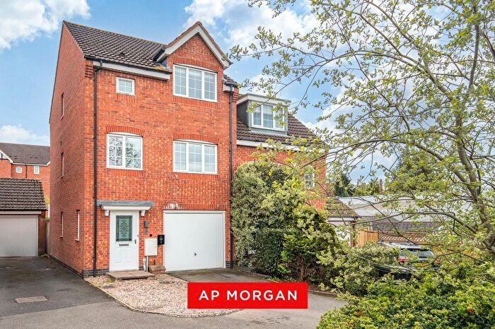 4 Bedroom Semi Detached House For Sale In Marlgrove Court, Marlbrook, Bromsgrove, Worcestershire, B61