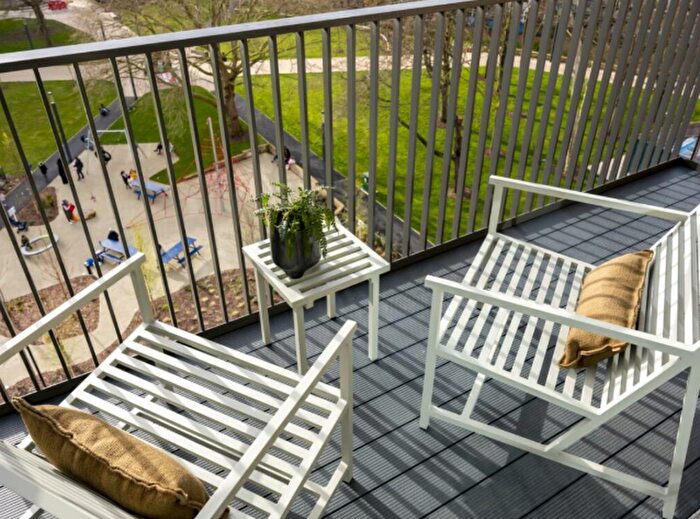 1 Bedroom Flat To Rent In Strafford Road, Acton, W3