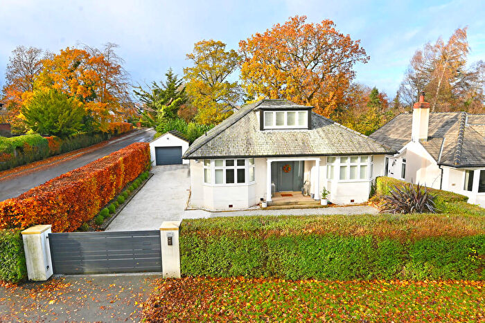 4 Bedroom Detached House For Sale In Leadhall Lane, Harrogate, HG2