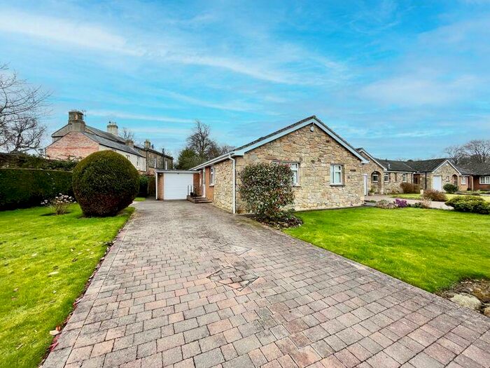 3 Bedroom Detached Bungalow To Rent In Hillcrest Park, Alnwick, NE66