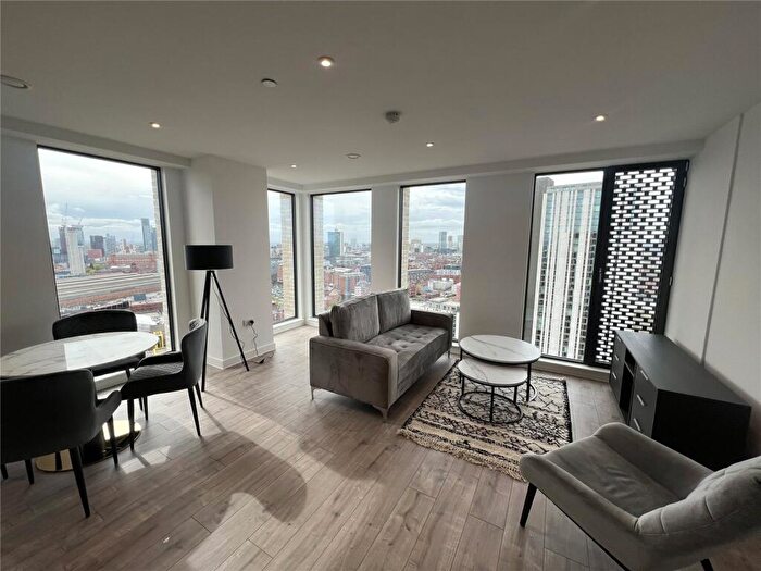 2 Bedroom Apartment For Sale In Great Ancoats Street, Manchester, M4